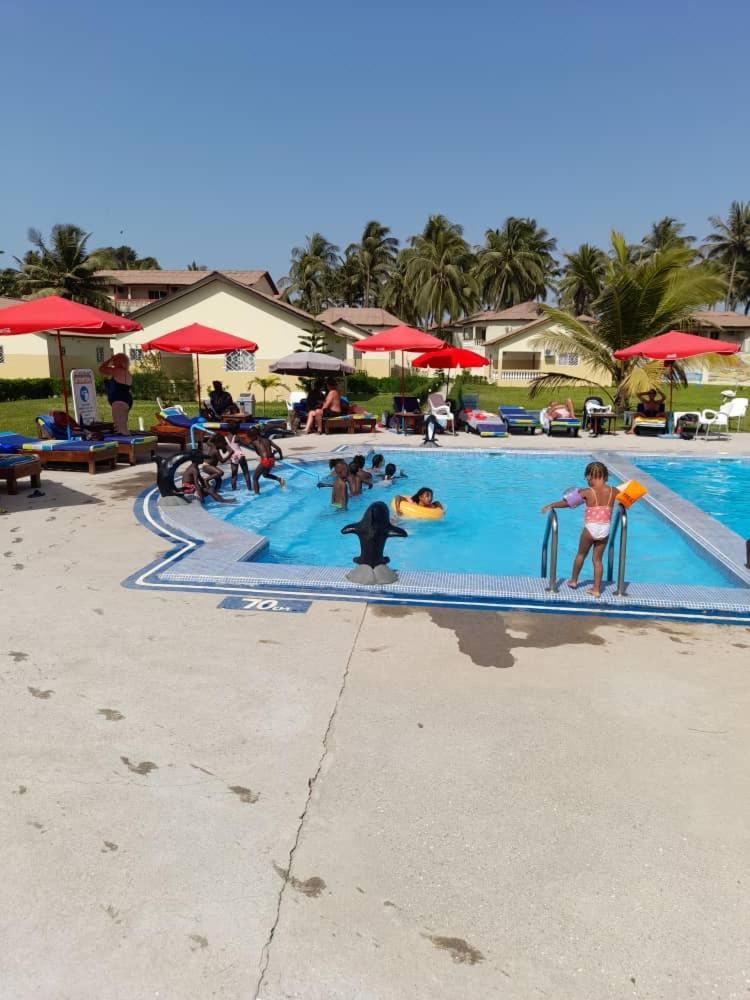 Kunta Kinteh Beach Complex Kotu Εξωτερικό φωτογραφία