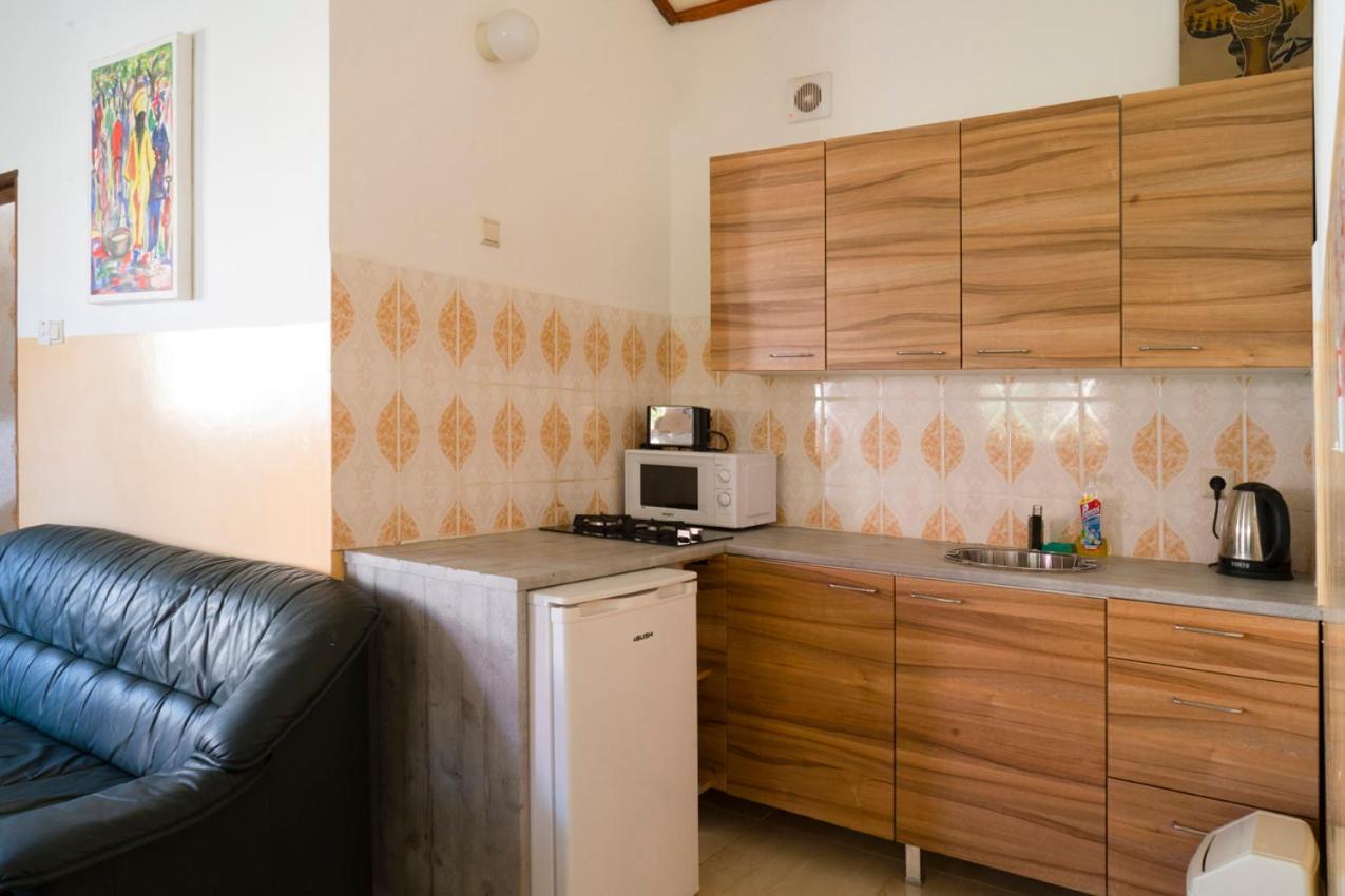 Kunta Kinteh Beach Complex Kotu Εξωτερικό φωτογραφία